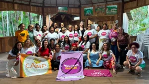 Leia mais sobre o artigo Encontro Estadual do Pará do projeto Mulheres em Rede promovendo cuidado e autonomia econômica, realizado no Ponto de Cultura Mocoham, na Ilha do Combu, em Belém.