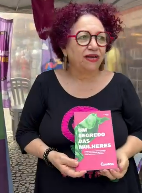 No momento, você está visualizando Dia Latino-Americano e Caribenho de Luta pela Descriminalização e Legalização do Aborto, a CAMTRA ocupa a rua !